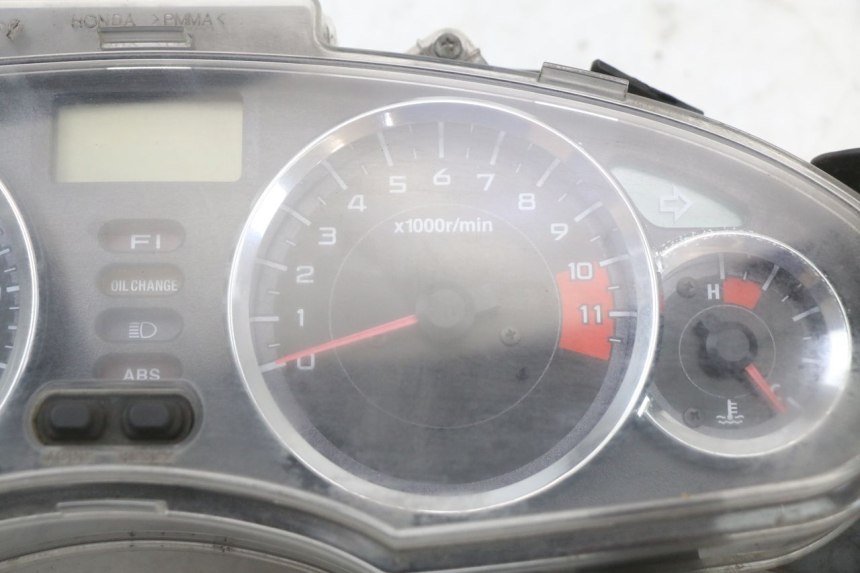 photo de TACHOMETER HONDA FES S-WING SWING ABS 125 (2007 - 2015)