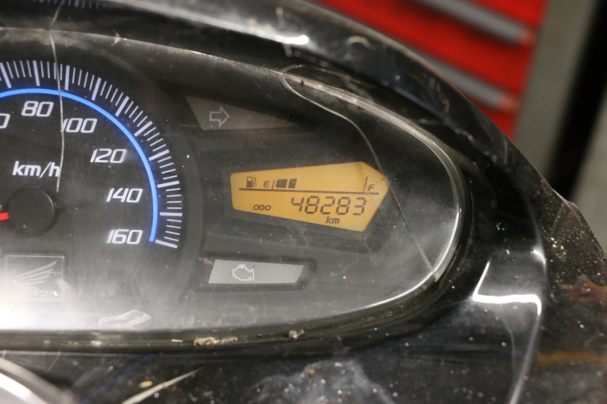 photo de TACHOMETER  HONDA PCX (JF28) 125 (2009 - 2011)