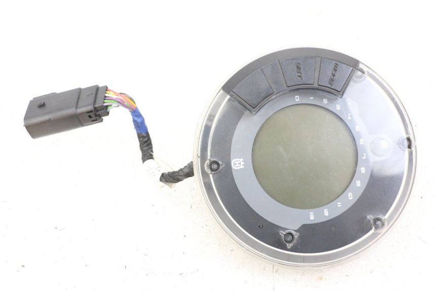 photo de TACHOMETER  HUSQVARNA SVARTPILEN 401 (2018 - 2023)