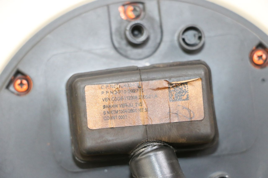 photo de TACHOMETER  HUSQVARNA SVARTPILEN 401 (2018 - 2023)