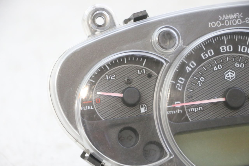photo de TACHOMETER  PIAGGIO IE MP3 YOURBAN 300 (2011 - 2016)