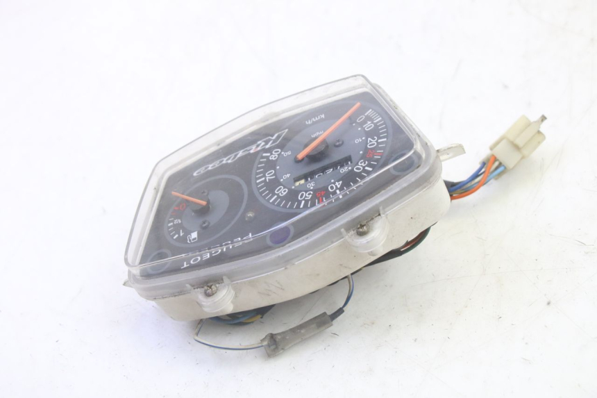 photo de TACHOMETER PEUGEOT KISBEE 2T 50 (2010 - 2017)