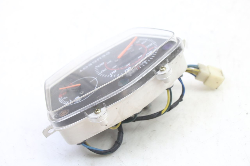 photo de TACHOMETER PEUGEOT KISBEE 4T 50 (2018 - 2022)