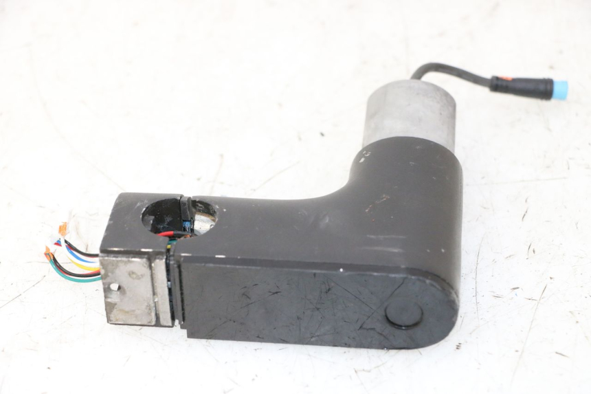 photo de TACHOMETER  XIAOMI MI PRO 2 1