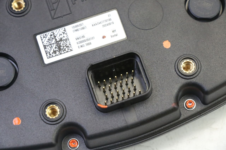 photo de TACHOMETER  PIAGGIO MP3 HPE 310 (2024 - 2025)