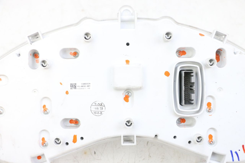 photo de TACHOMETER  PIAGGIO MP3 HPE 300 (2019 - 2026) - Zoom auf Komponenten