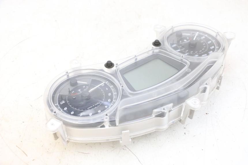 photo de TACHOMETER  PIAGGIO MP3 HPE 300 (2019 - 2026) - Geprüftes Gebrauchtteil
