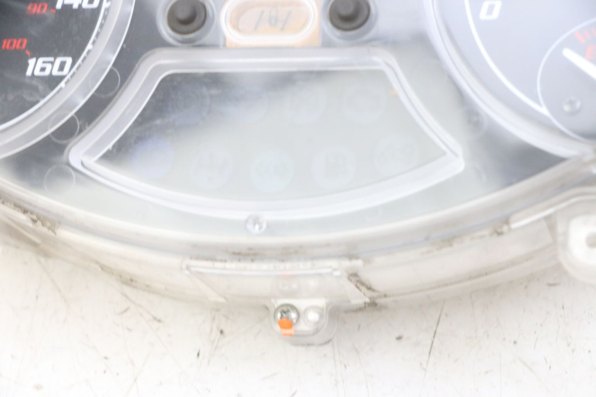photo de TACHOMETER  PIAGGIO MP3 LT 300 (2010 - 2016)