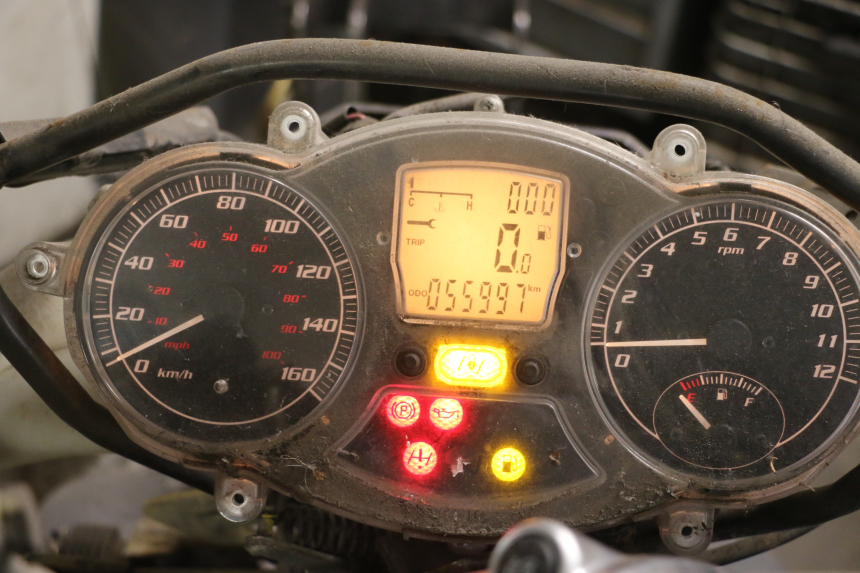 photo de TACHOMETER  PIAGGIO MP3 LT 300 (2010 - 2016)