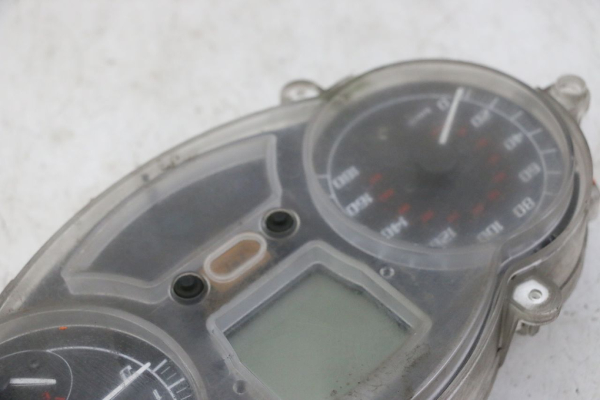 photo de TACHOMETER PIAGGIO MP3 LT 400 (2007 - 2012)