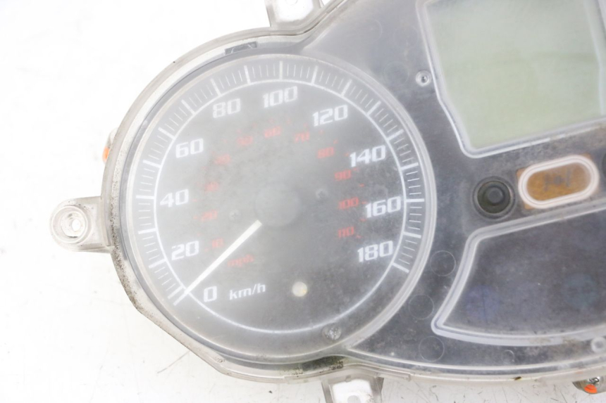 photo de TACHOMETER PIAGGIO MP3 LT 400 (2007 - 2012)