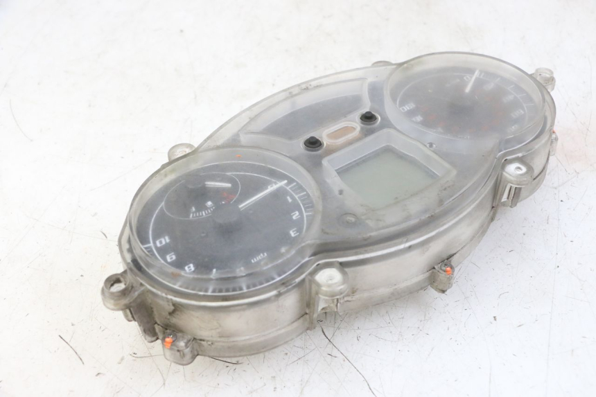 photo de TACHOMETER PIAGGIO MP3 LT 400 (2007 - 2012)