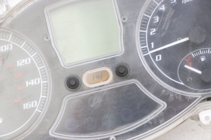 photo de TACHOMETER  PIAGGIO MP3 LT 300 (2010 - 2016)