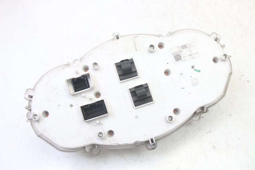 photo de TACHOMETER  PIAGGIO MP3 500 (2011 - 2015)