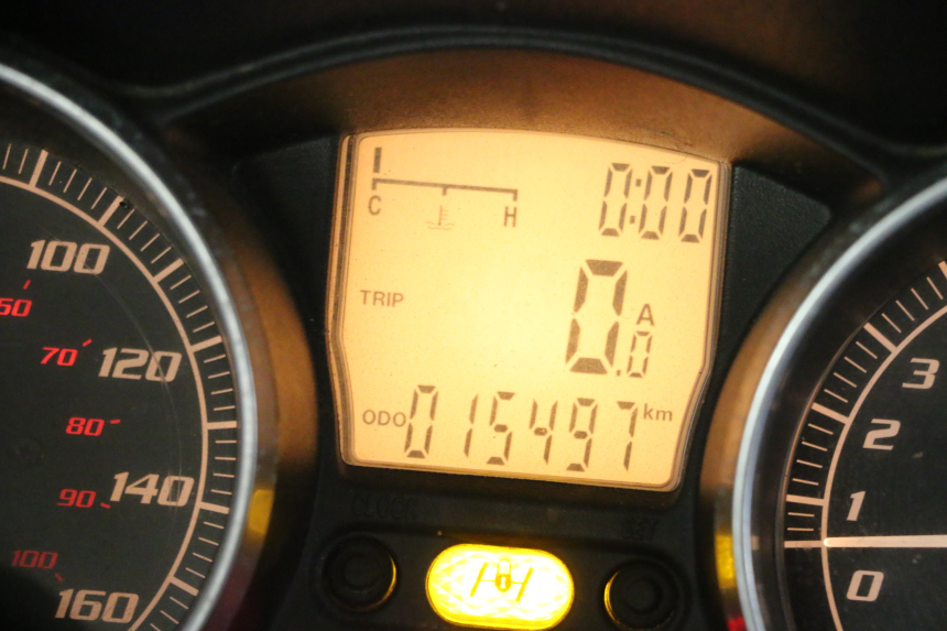 photo de TACHOMETER  PIAGGIO MP3 RL 250 (2007 - 2010)