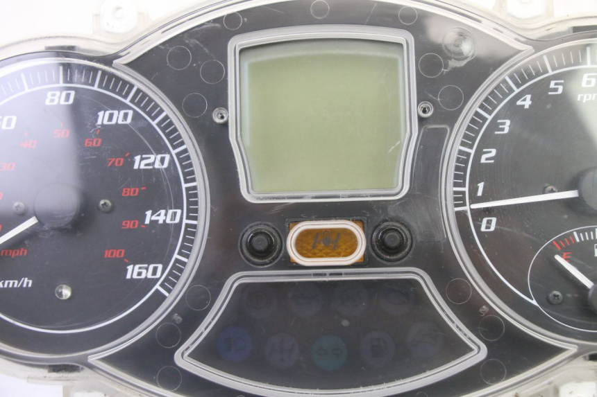 photo de TACHOMETER  PIAGGIO MP3 RL 250 (2007 - 2010)