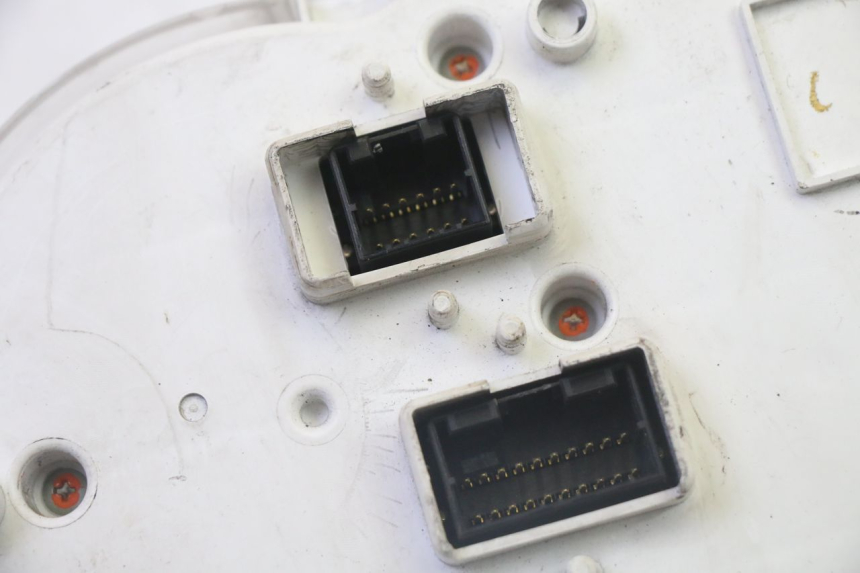 photo de TACHOMETER  PIAGGIO MP3 500 (2011 - 2015)