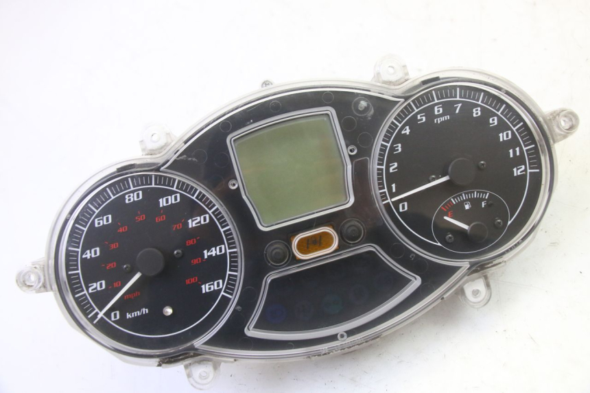 photo de TACHOMETER PIAGGIO MP3 125 (2006 - 2014)