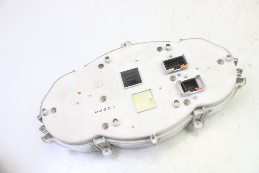 photo de TACHOMETER PIAGGIO MP3 125 (2006 - 2014)