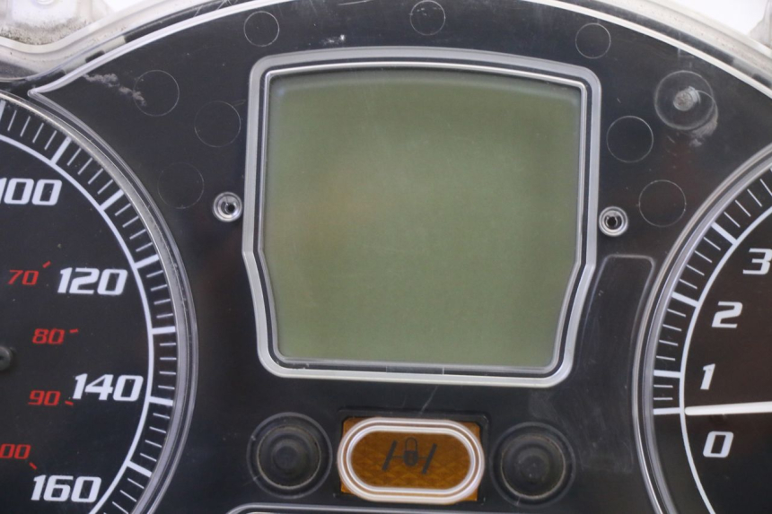 photo de TACHOMETER PIAGGIO MP3 125 (2006 - 2014)