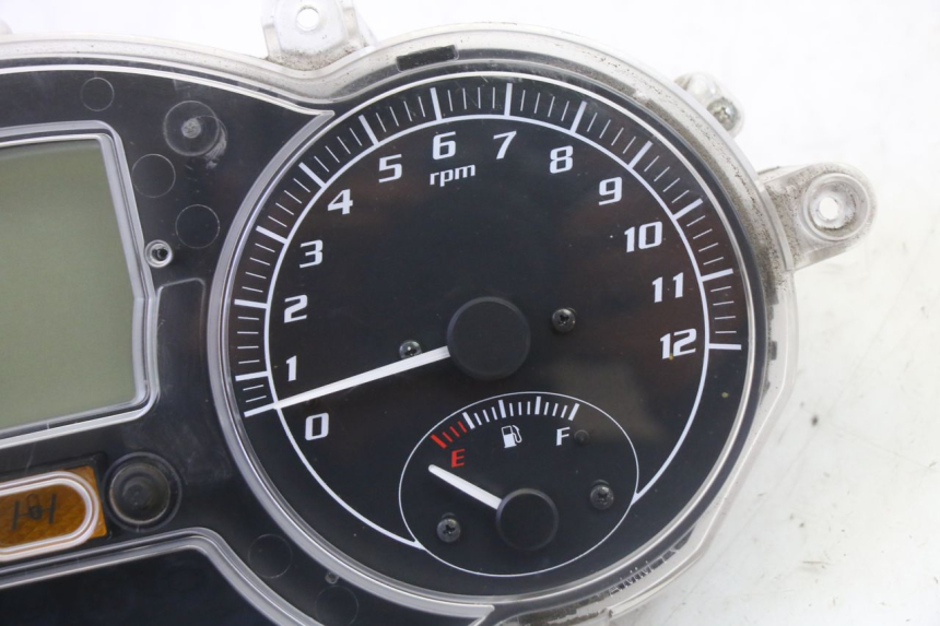photo de TACHOMETER PIAGGIO MP3 125 (2006 - 2014)