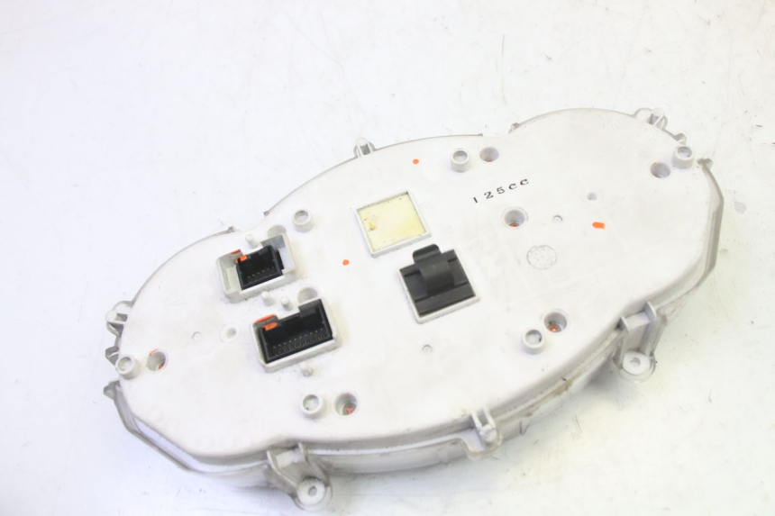 photo de TACHOMETER PIAGGIO MP3 125 (2006 - 2014)