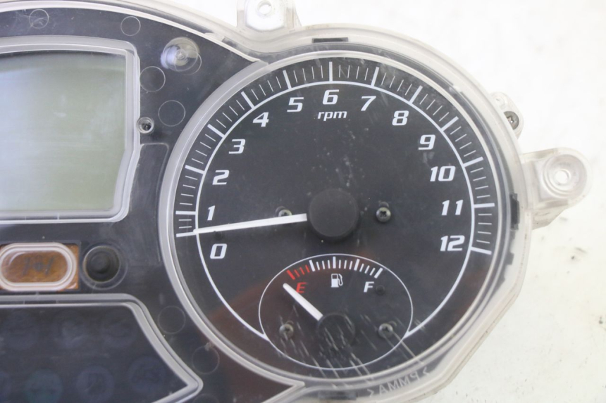 photo de TACHOMETER  PIAGGIO MP3 RL 250 (2007 - 2010)