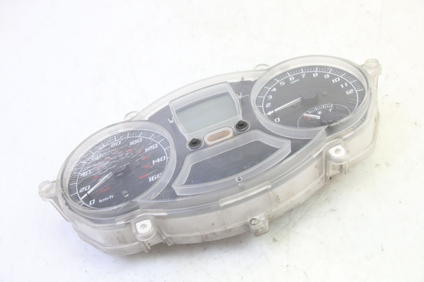 photo de TACHOMETER  PIAGGIO MP3 RL 250 (2007 - 2010)