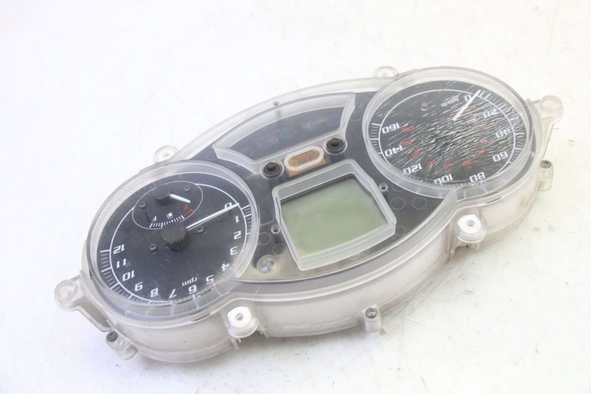 photo de TACHOMETER  PIAGGIO MP3 RL 250 (2007 - 2010)