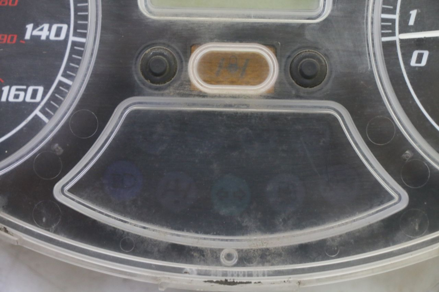 photo de TACHOMETER  PIAGGIO MP3 RL 250 (2007 - 2010) - Alternative Perspektive