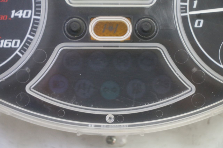 photo de TACHOMETER  PIAGGIO MP3 RL 250 (2006 - 2010) - Gesamtansicht des Produkts