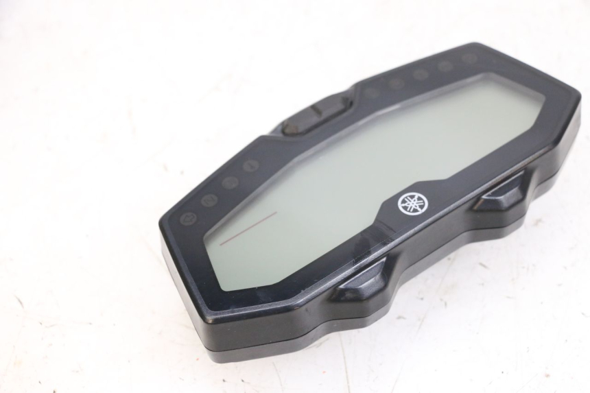 photo de TACHOMETER  YAMAHA MT-07 MT07 ABS 700 (2018 - 2020) - Zoom auf Komponenten