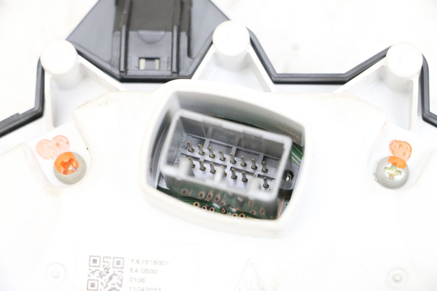 photo de TACHOMETER  YAMAHA NEO'S CORE 1 (2022 - 2026) - Oberflächenzustand und Material