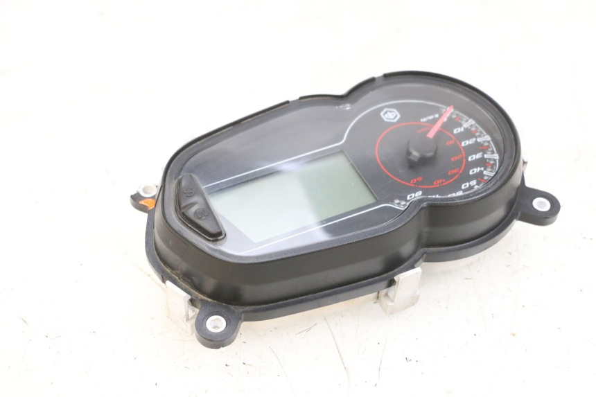 photo de TACHOMETER PIAGGIO NEW TYPHOON 50 (2018 - 2021) - Weitere Ansicht des Artikels