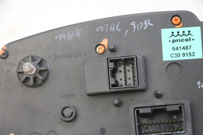 photo de TACHOMETER  GILERA NEXUS 125 (2009 - 2013)