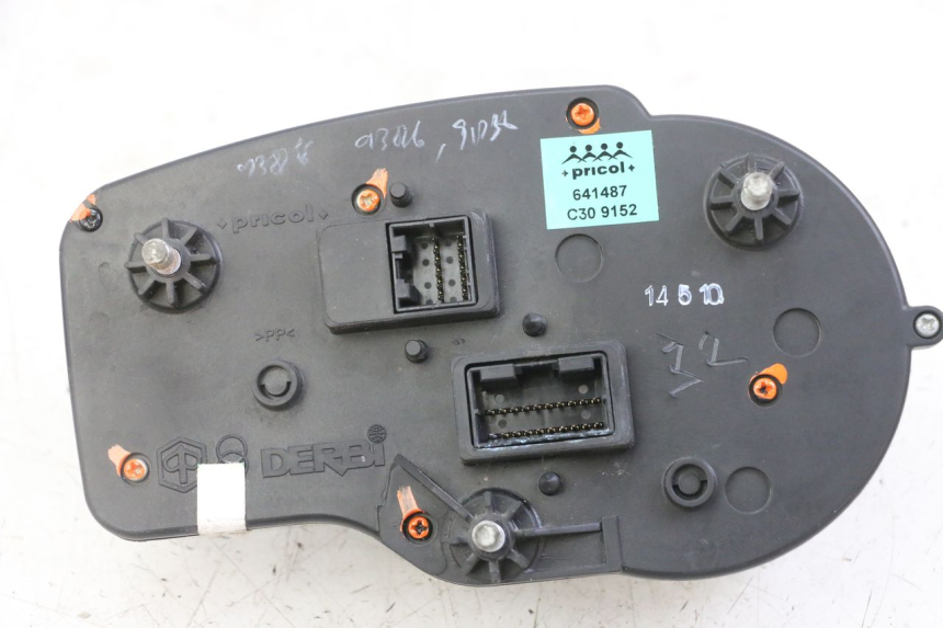 photo de TACHOMETER  GILERA NEXUS 125 (2009 - 2013)