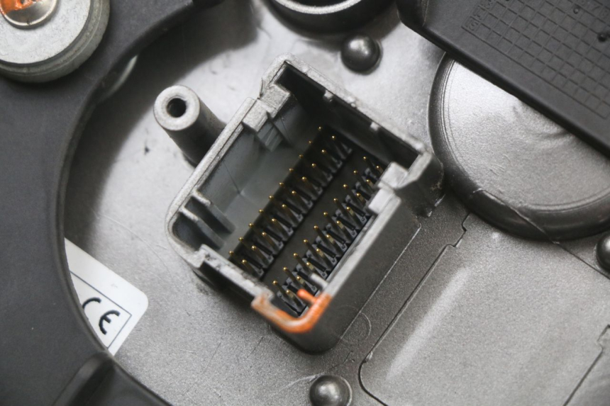 photo de TACHOMETER  MOTO GUZZI NORGE 8V GT 1200 (2011 - 2016) - Charakteristische Merkmale