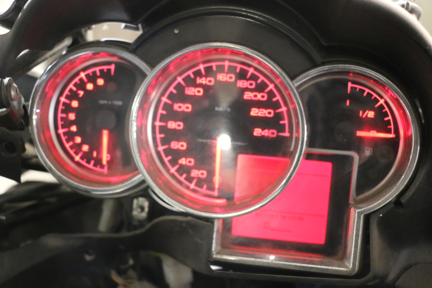 photo de TACHOMETER  MOTO GUZZI NORGE 8V GT 1200 (2011 - 2016) - Zoom auf Gebrauchszustand