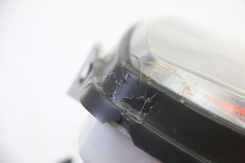 photo de TACHOMETER  SYM ORBIT III 3 4T 50 (2021 - 2025) - Oberflächenzustand und Material