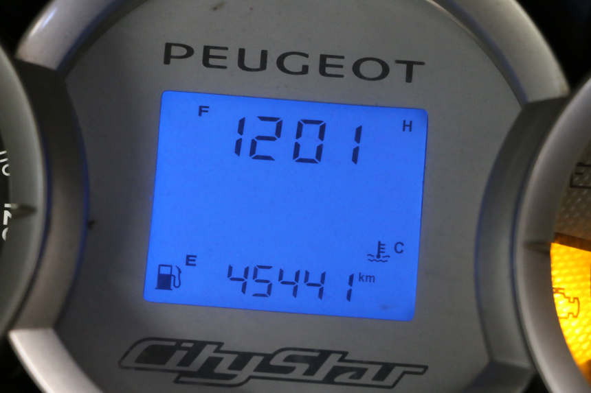 photo de TACHOMETER PEUGEOT CITYSTAR 125 (2011 - 2017)