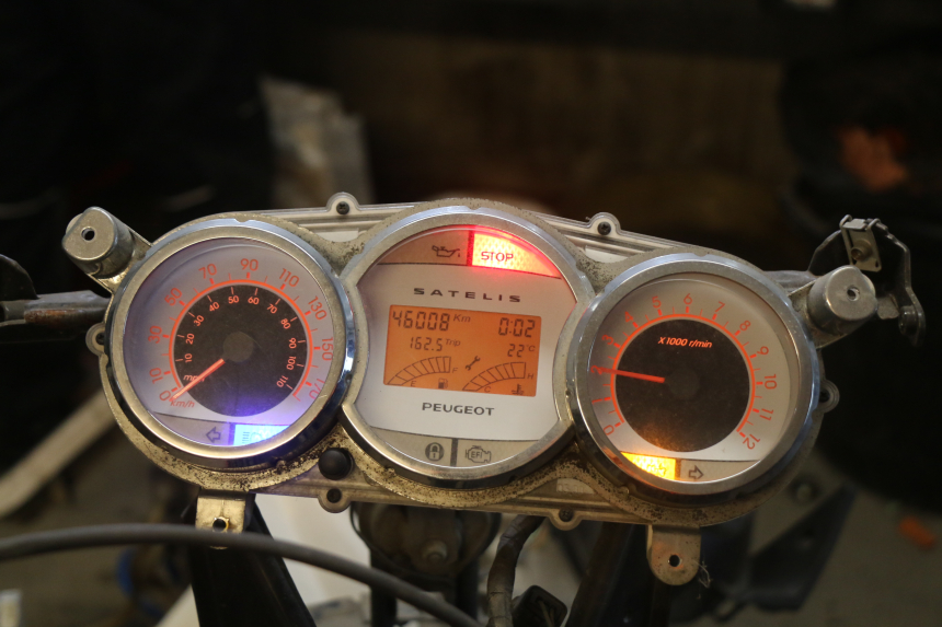 photo de TACHOMETER PEUGEOT SATELIS 125 (2006 - 2009)