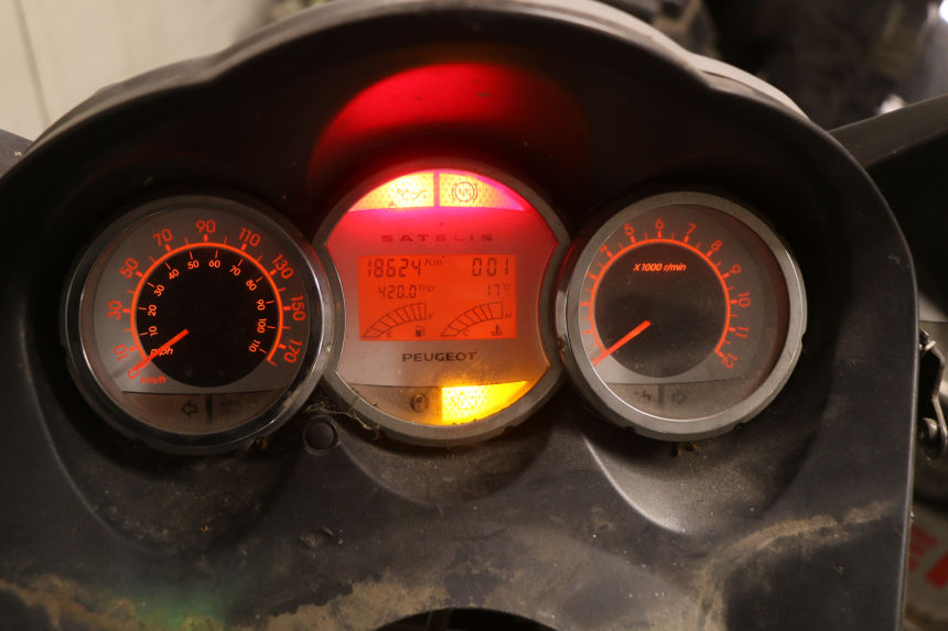 photo de TACHOMETER PEUGEOT SATELIS 125 (2010 - 2012)