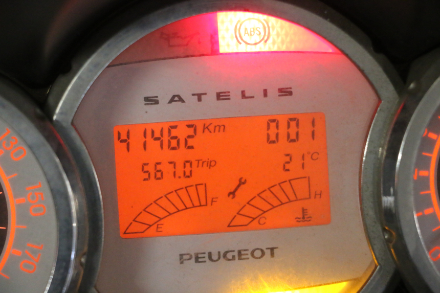 photo de TACHOMETER PEUGEOT SATELIS 125 (2010 - 2012)