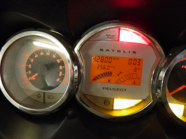 photo de TACHOMETER PEUGEOT SATELIS 125 (2006 - 2009)