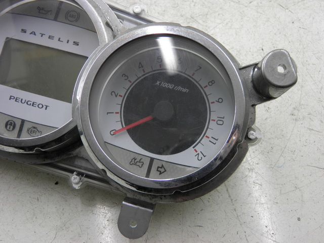 photo de TACHOMETER PEUGEOT SATELIS 125 (2006 - 2009)