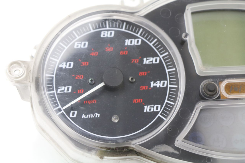 photo de TACHOMETER PIAGGIO MP3 125 (2006 - 2014)