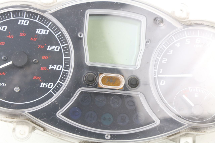 photo de TACHOMETER PIAGGIO MP3 125 (2006 - 2014)