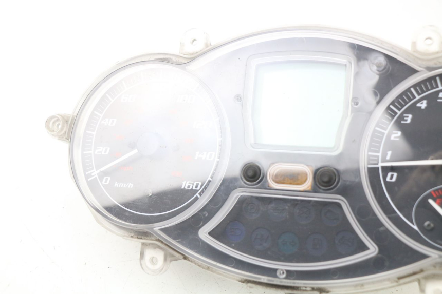 photo de TACHOMETER PIAGGIO MP3 125 (2006 - 2014)