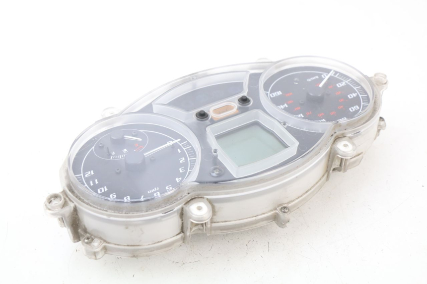 photo de TACHOMETER PIAGGIO MP3 125 (2006 - 2014)