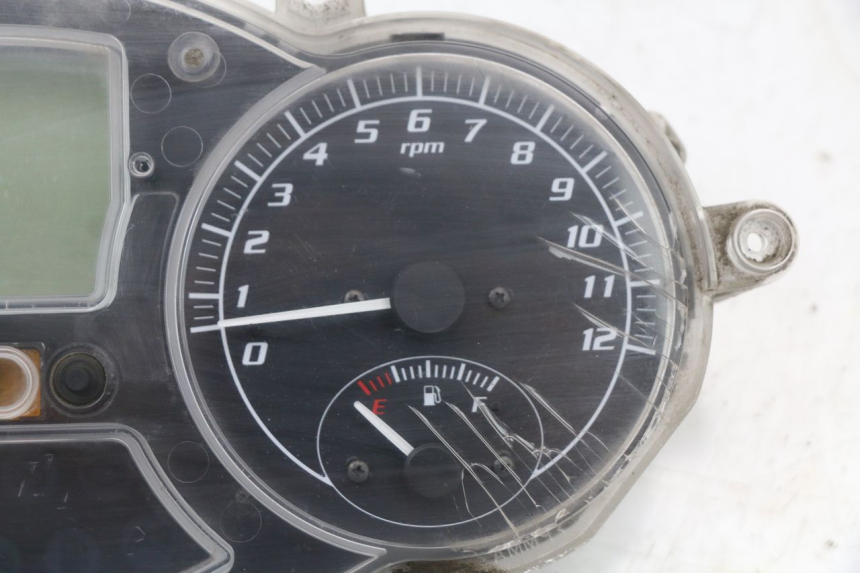 photo de TACHOMETER PIAGGIO MP3 125 (2006 - 2014)